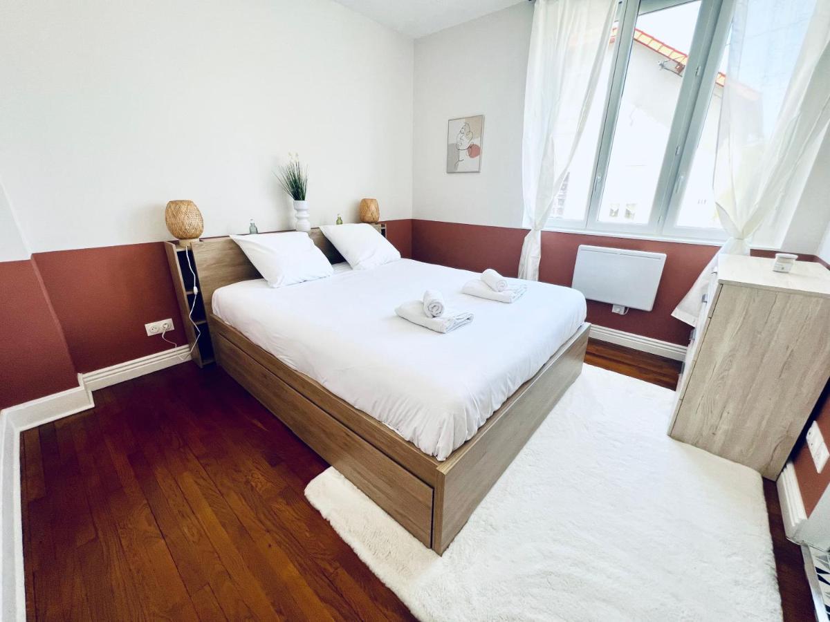 "Le Theodore" Appartement Charmant Proche Gare Avec Place De Parking Devant, Quartier Tres Calme, By Primo C0Nciergerie Невер Екстер'єр фото