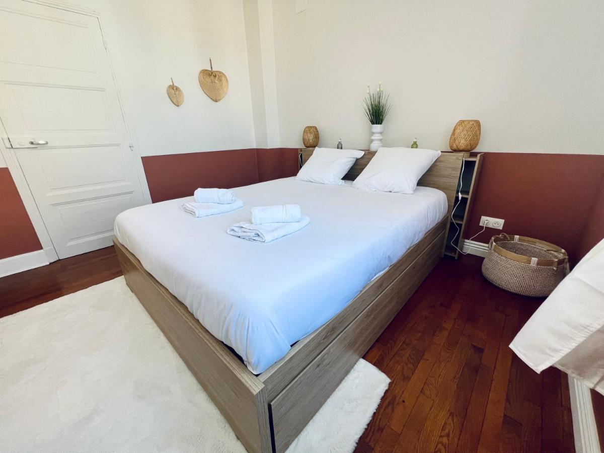 "Le Theodore" Appartement Charmant Proche Gare Avec Place De Parking Devant, Quartier Tres Calme, By Primo C0Nciergerie Невер Екстер'єр фото